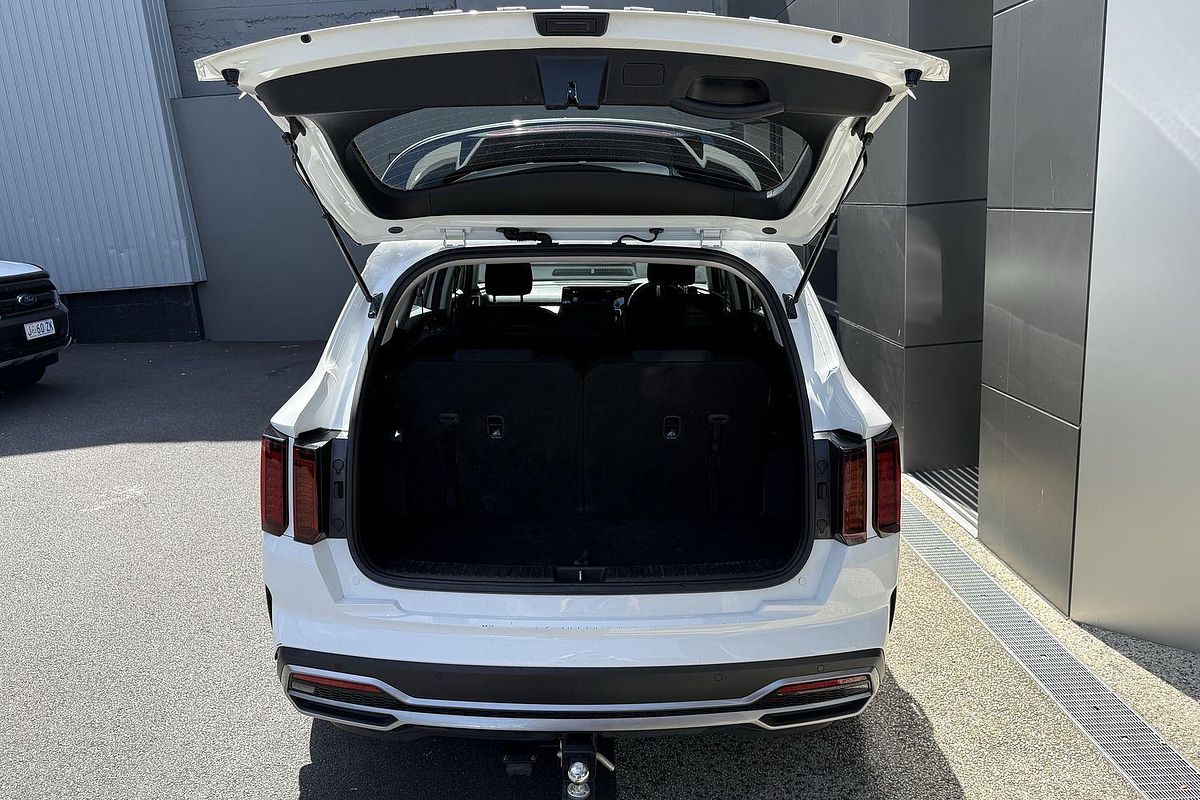 2022 Kia Sorento Sport MQ4