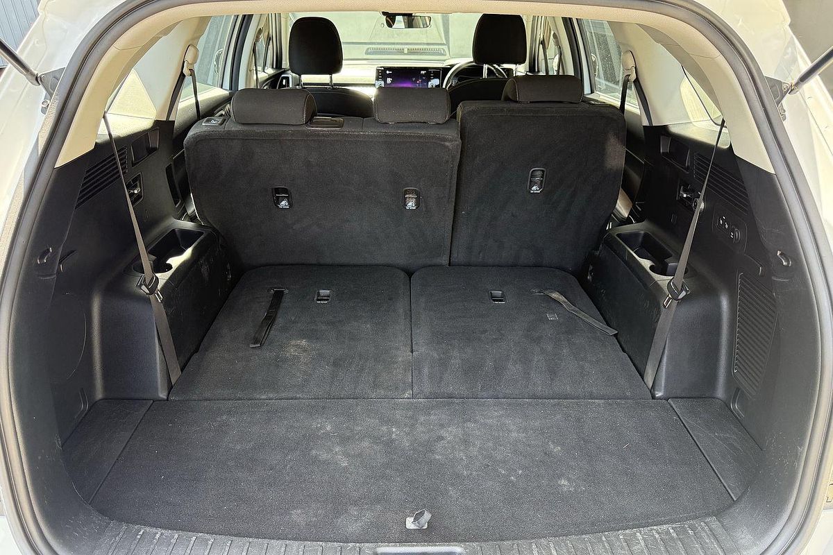 2022 Kia Sorento Sport MQ4