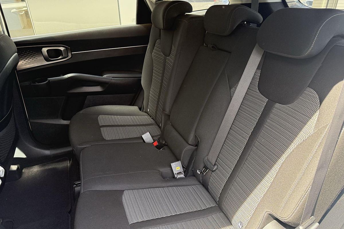 2022 Kia Sorento Sport MQ4