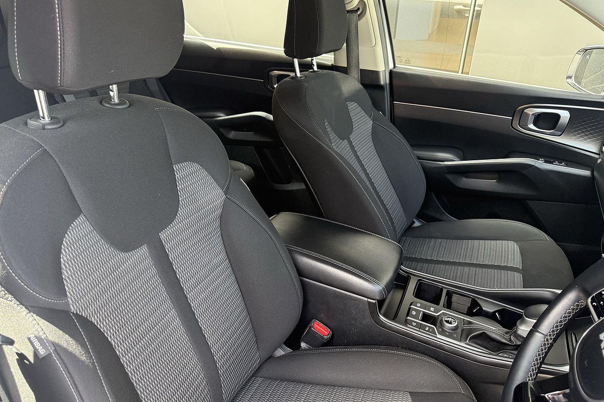 2022 Kia Sorento Sport MQ4