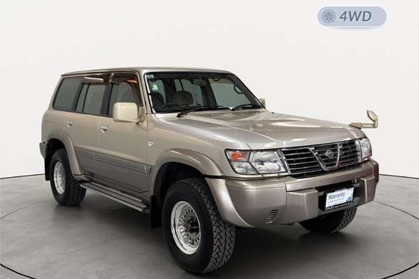 1999 Nissan Safari 4WD Grand Road