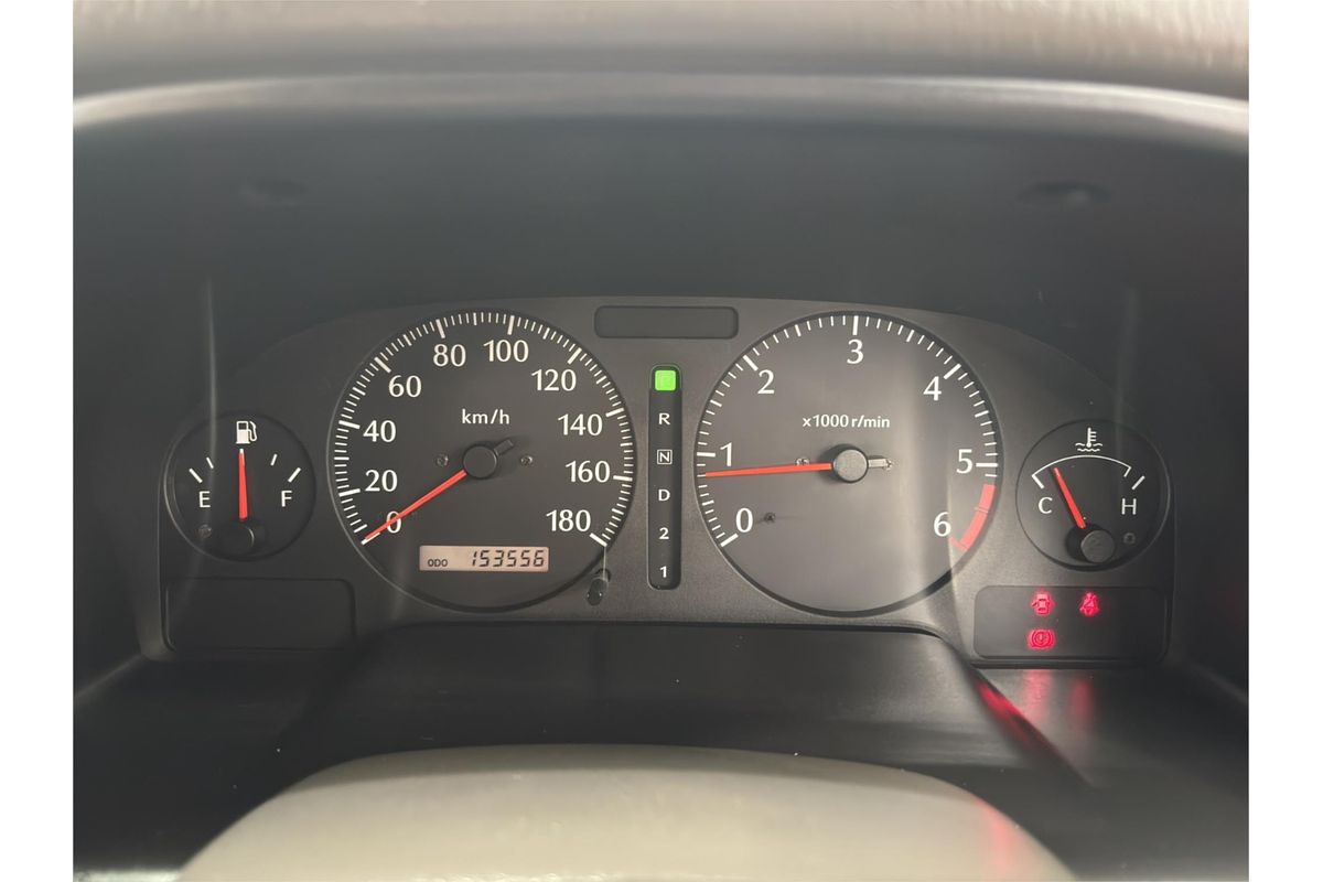 1999 Nissan Safari 4WD Grand Road