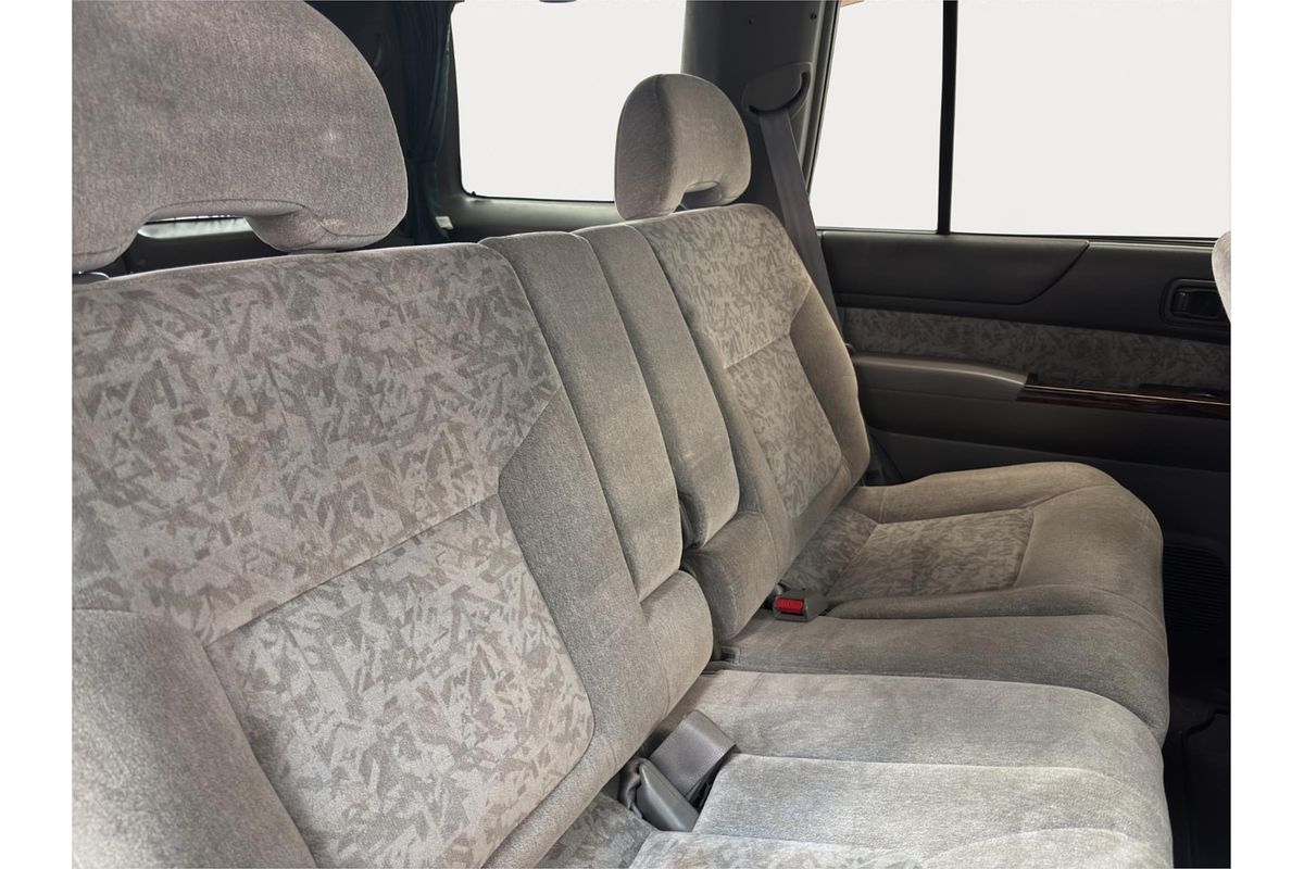 1999 Nissan Safari 4WD Grand Road