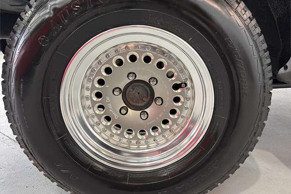 1999 Nissan Safari 4WD Grand Road