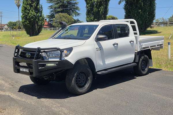 2022 Toyota Hilux SR GUN126R 4X4