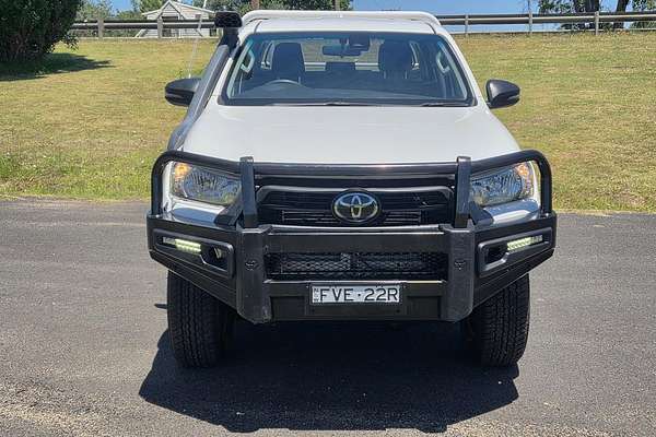 2022 Toyota Hilux SR GUN126R 4X4