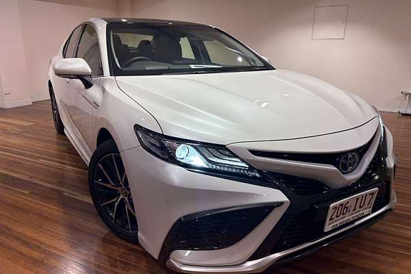 2023 Toyota Camry SL AXVH70R