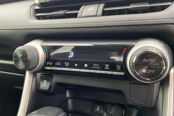 2022 Toyota RAV4 GXL AXAH54R