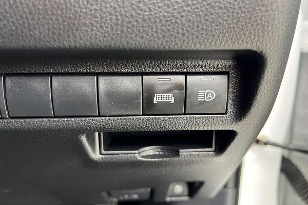 2022 Toyota RAV4 GXL AXAH54R