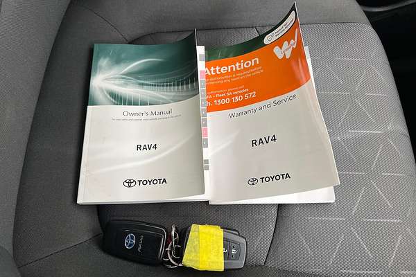 2022 Toyota RAV4 GXL AXAH54R