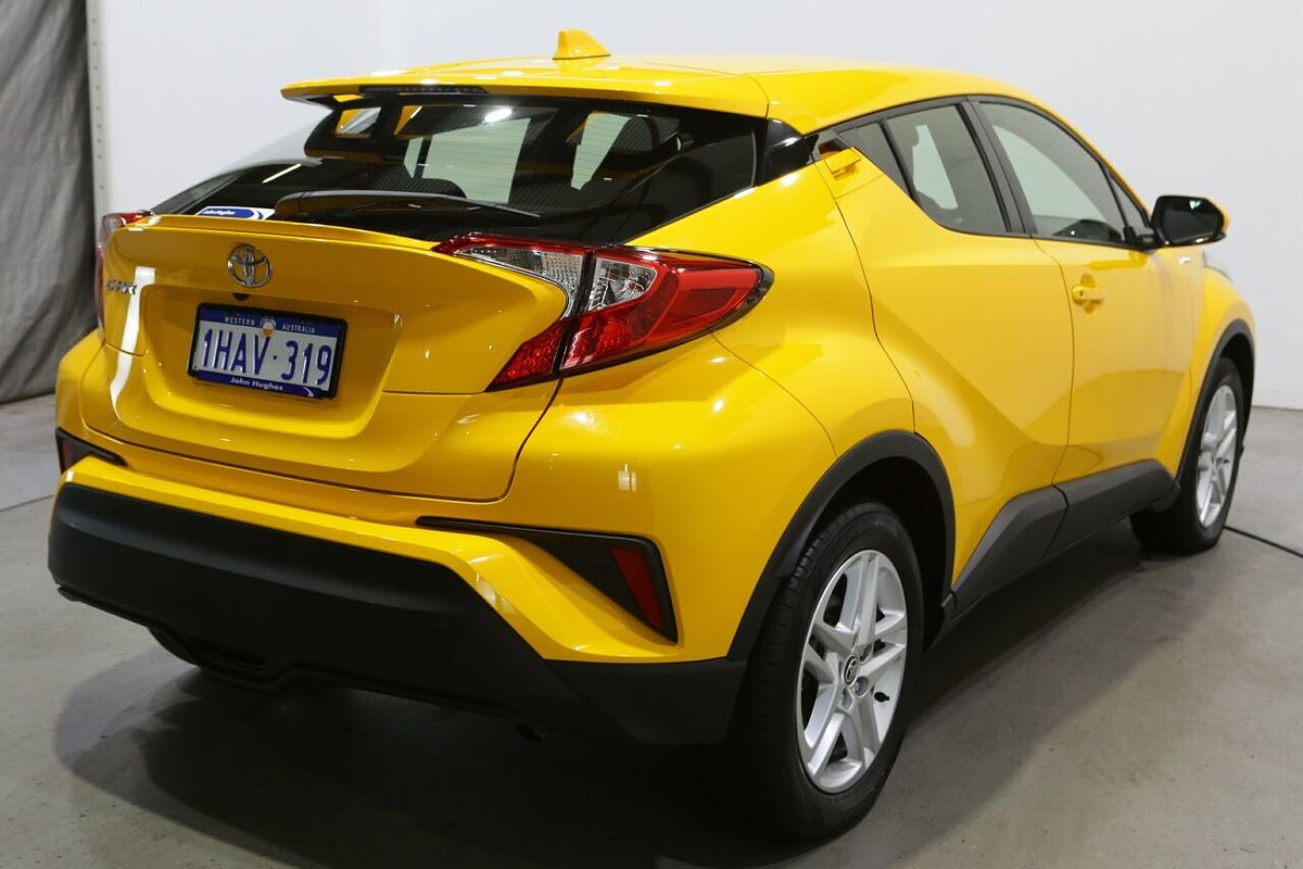 2020 Toyota C-HR GXL NGX10R