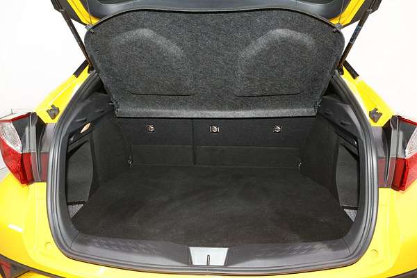 2020 Toyota C-HR GXL NGX10R