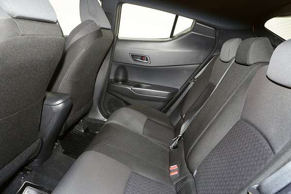 2020 Toyota C-HR GXL NGX10R