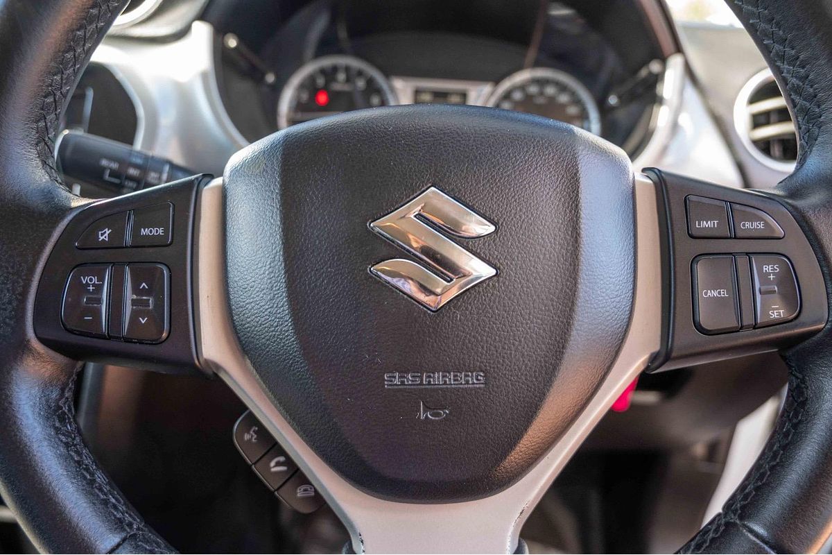 2015 Suzuki Vitara RT-S LY
