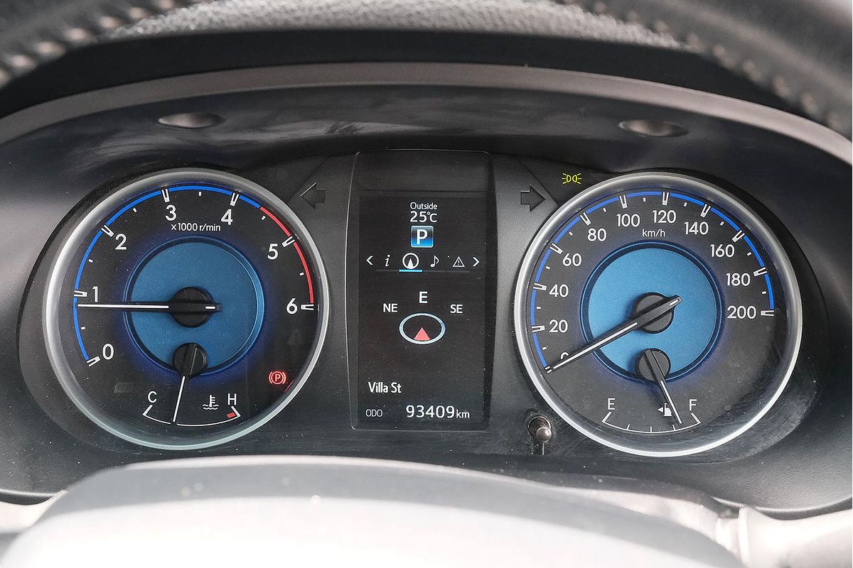 2019 Toyota Hilux SR5 GUN126R