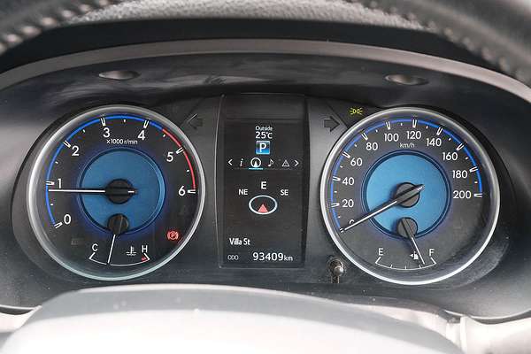 2019 Toyota Hilux SR5 GUN126R