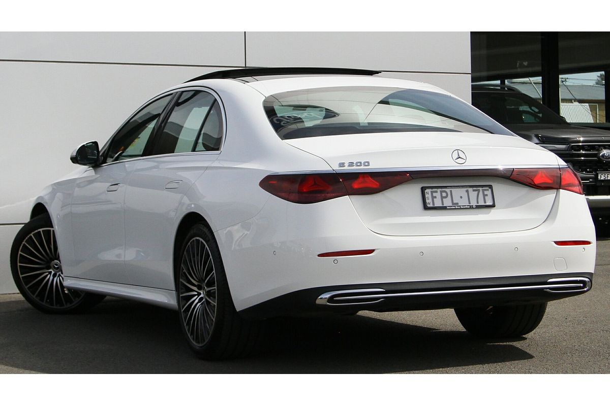 2025 Mercedes-Benz E-Class E200 W214