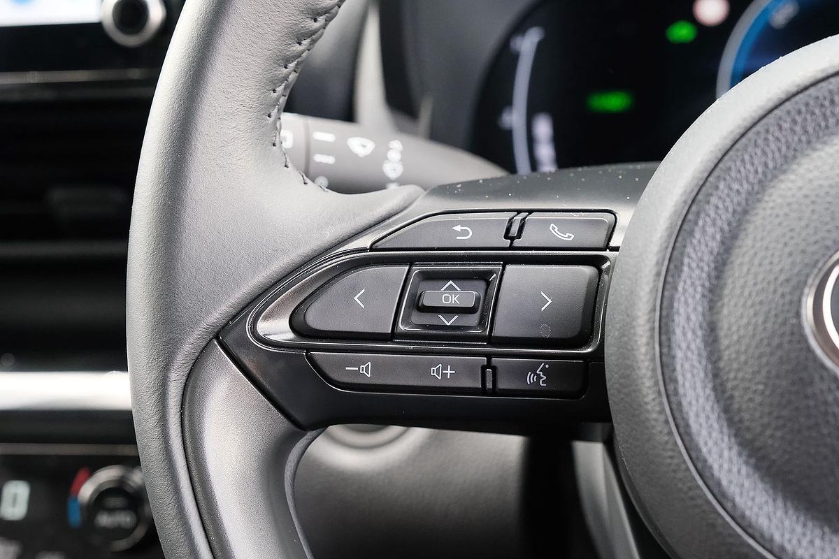 2024 Toyota Yaris Cross Urban MXPJ15R