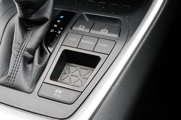 2024 Toyota RAV4 GX AXAH52R