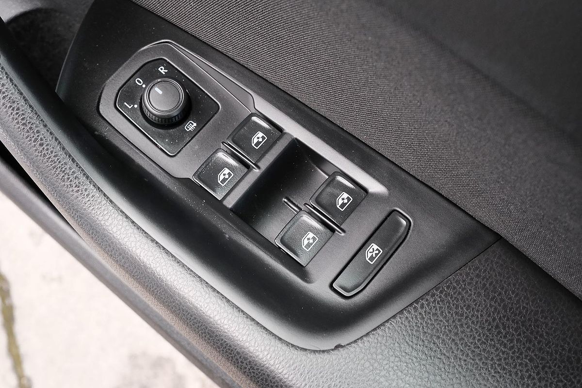 2021 Volkswagen Passat 140TSI Business B8