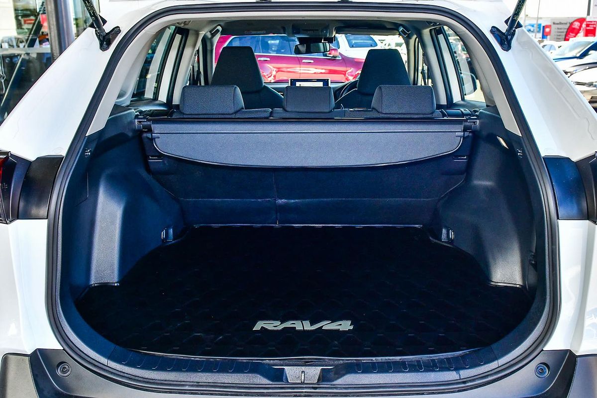 2024 Toyota RAV4 GX (2WD) MXAA52R