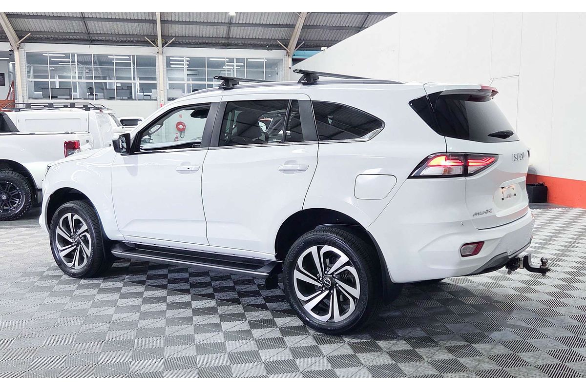 2021 Isuzu MU-X LS-T