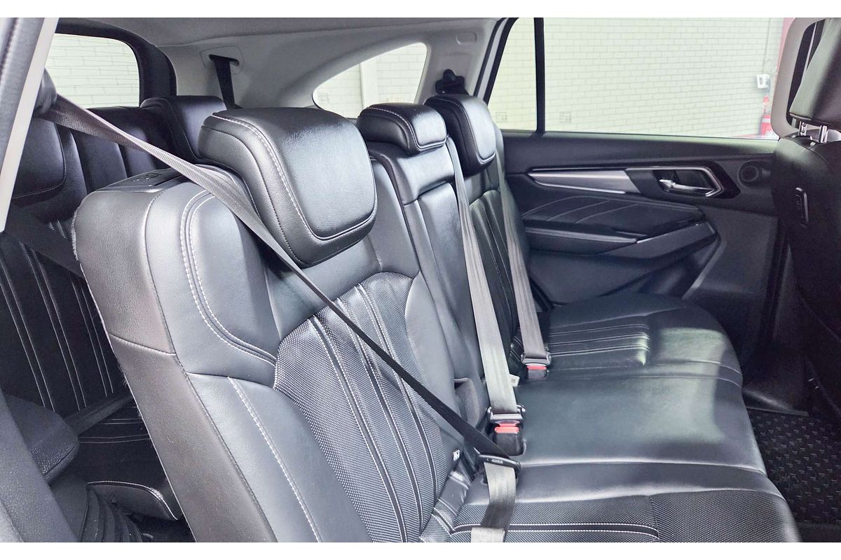 2021 Isuzu MU-X LS-T