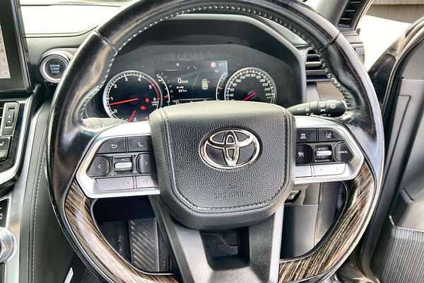2021 Toyota Landcruiser VX FJA300R