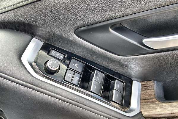 2021 Toyota Landcruiser VX FJA300R