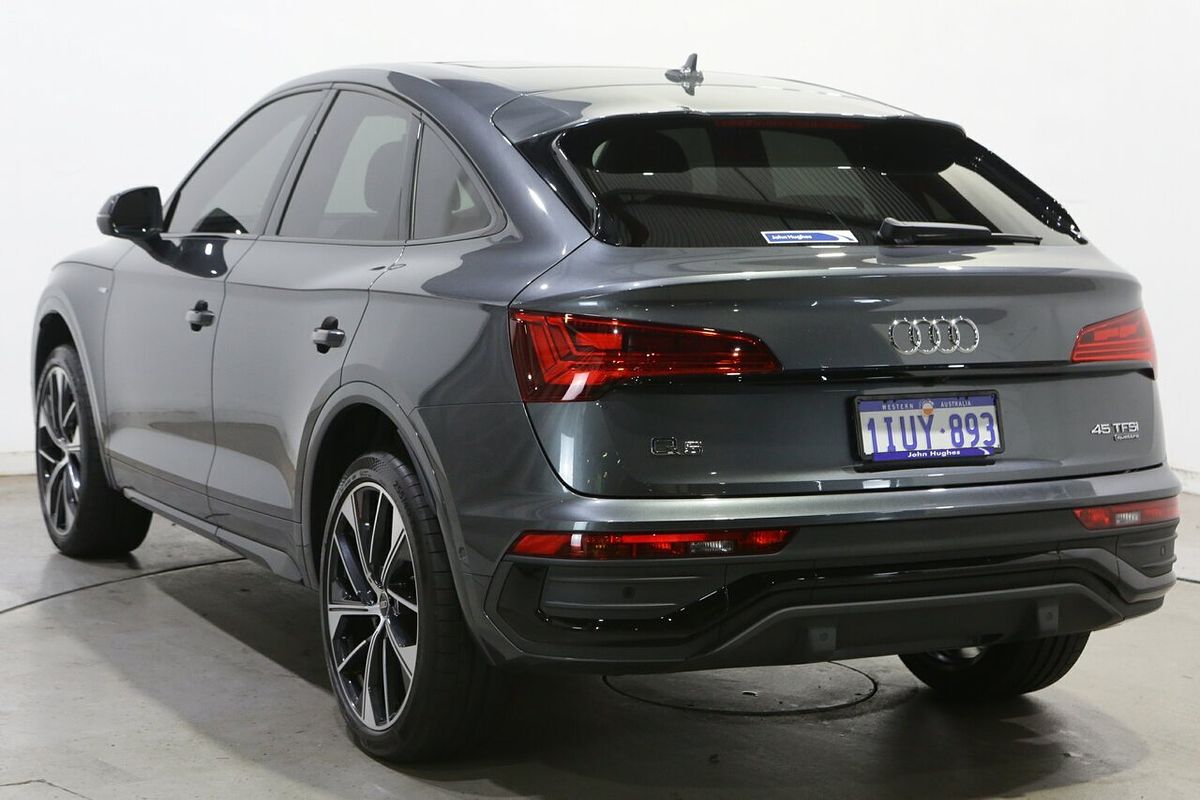 2024 Audi Q5 45 TFSI S line FY