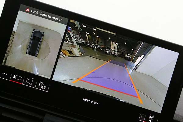 2024 Audi Q5 45 TFSI S line FY