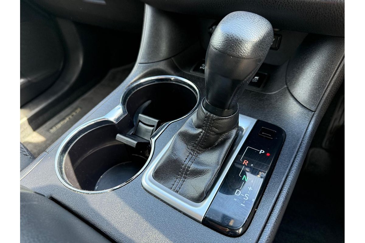 2017 Toyota Kluger GX GSU50R