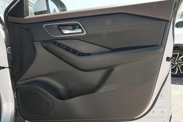 2024 Nissan X-TRAIL ST-L T33