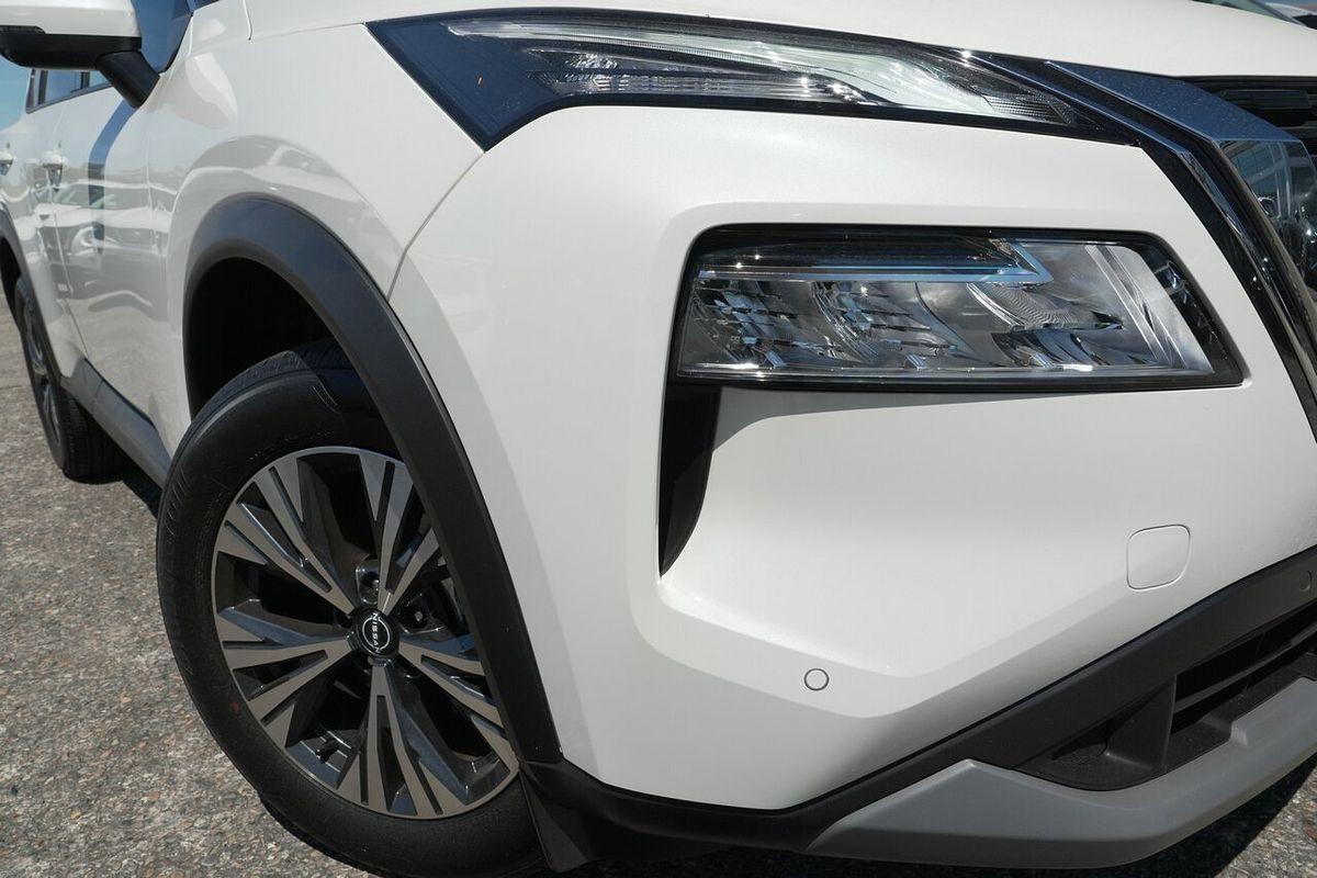 2025 Nissan X-TRAIL ST-L T33