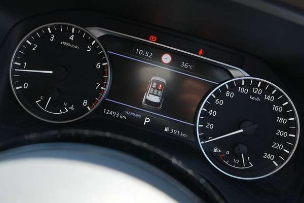 2025 Nissan X-TRAIL ST-L T33