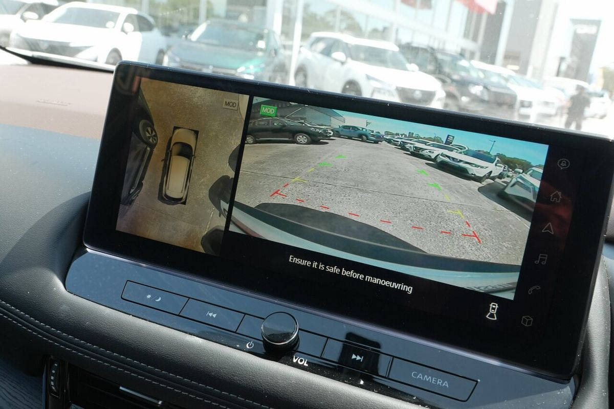 2025 Nissan X-TRAIL ST-L T33