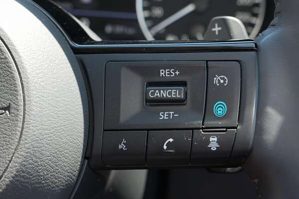 2025 Nissan X-TRAIL ST-L T33