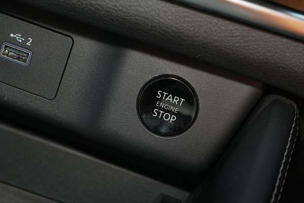 2025 Nissan X-TRAIL ST-L T33