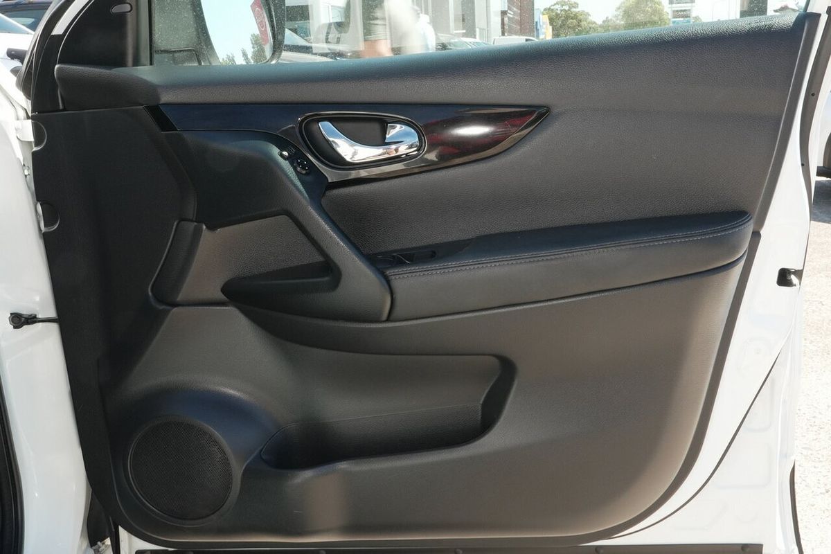 2015 Nissan QASHQAI Ti J11