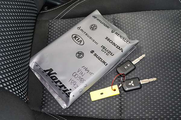 2019 Mitsubishi Outlander ES ZL