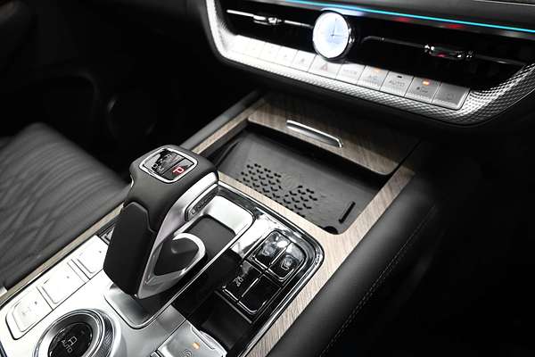 2025 GWM Tank 500 Vanta Hybrid P03