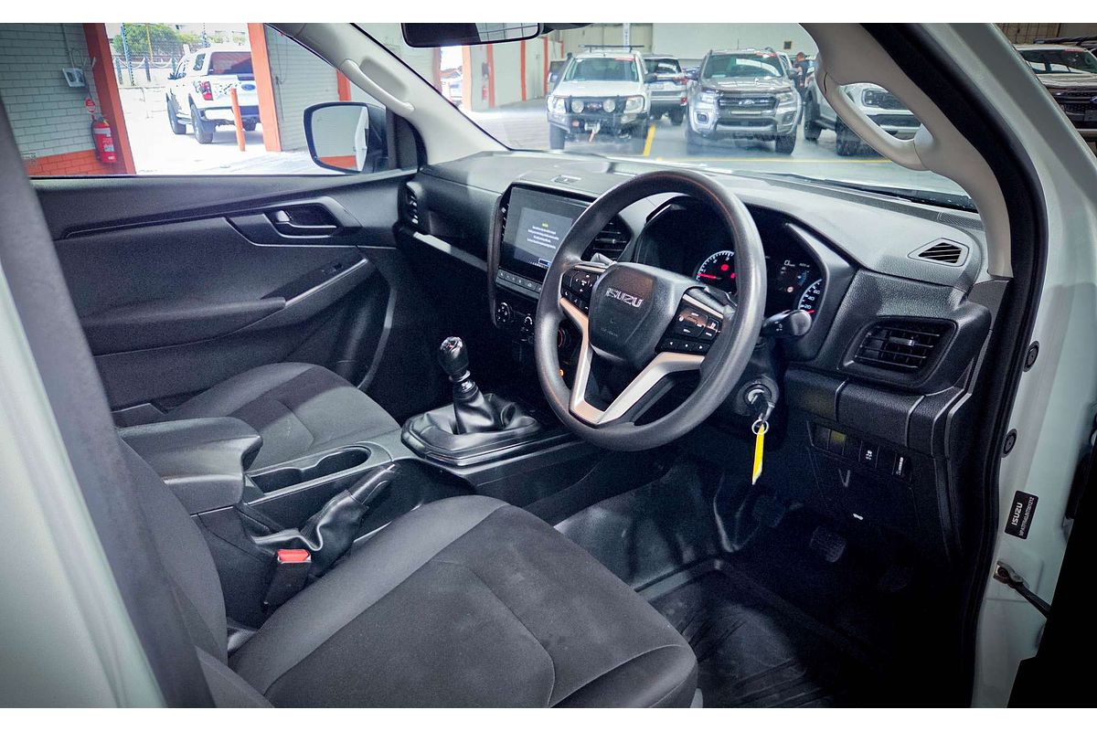 2022 Isuzu D-MAX SX High Ride Rear Wheel Drive
