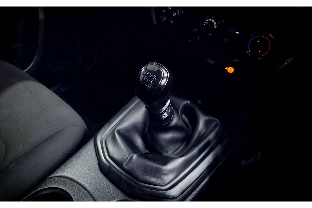 2022 Isuzu D-MAX SX High Ride Rear Wheel Drive