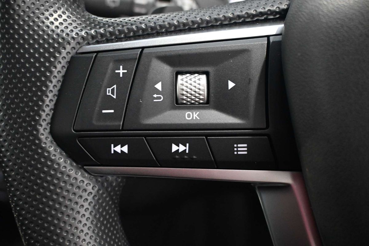 2025 Mitsubishi Outlander ES ZM