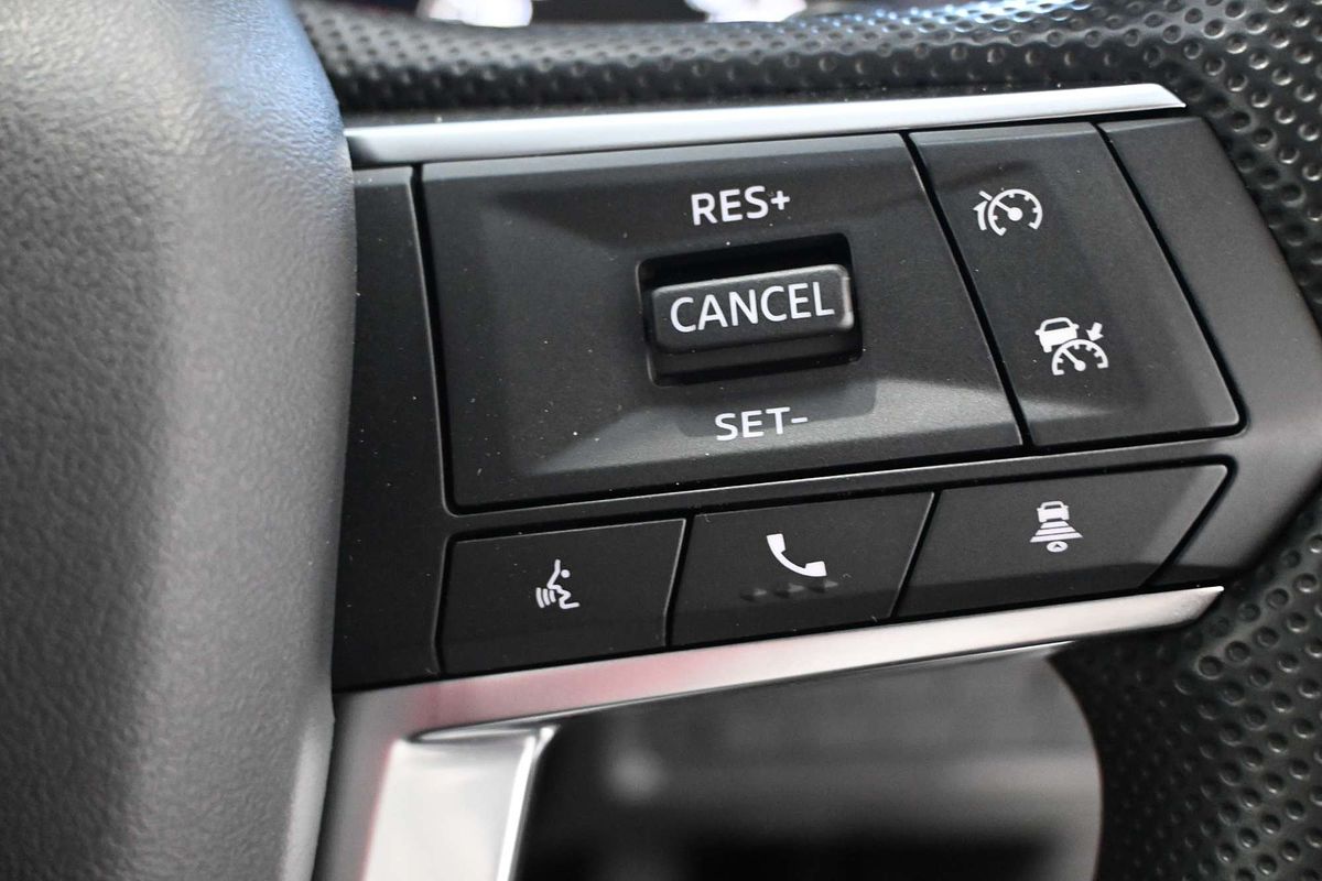 2025 Mitsubishi Outlander ES ZM