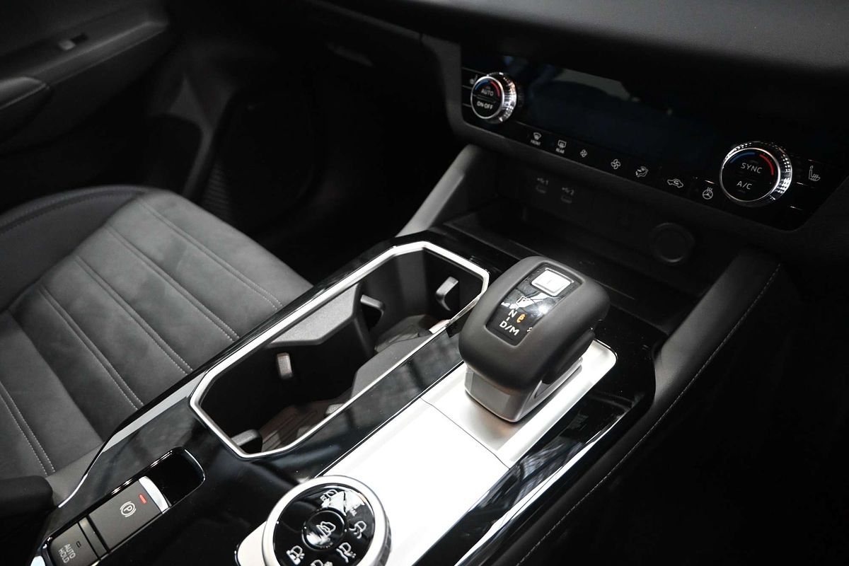 2025 Mitsubishi Outlander Aspire ZM