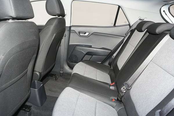 2024 Kia Stonic S YB