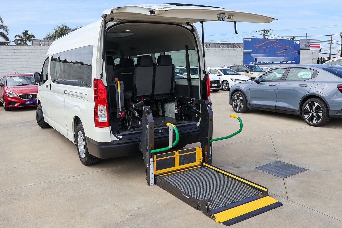 2019 Toyota Hiace Commuter GDH322R ELWB High Roof