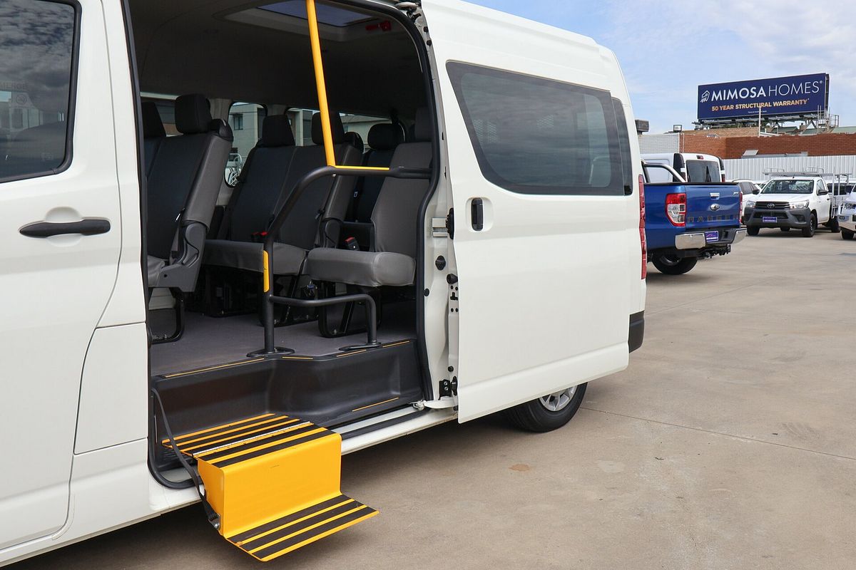 2019 Toyota Hiace Commuter GDH322R ELWB High Roof