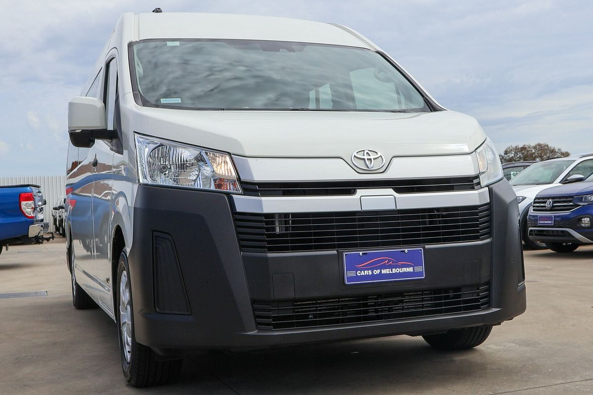 2019 Toyota Hiace Commuter GDH322R ELWB High Roof